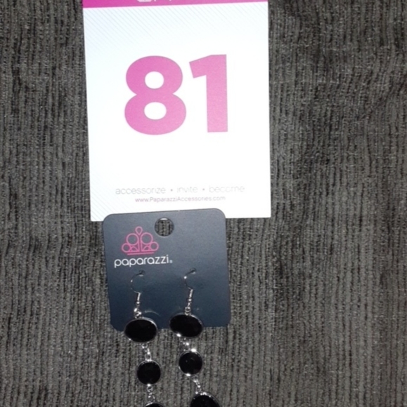 Jewelry - Picture 6 of 7